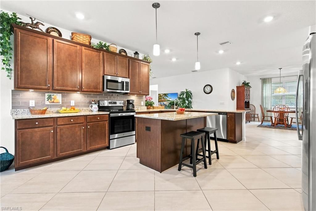 3319 Antilla Ct , Fort Myers, FL 33905 Photo