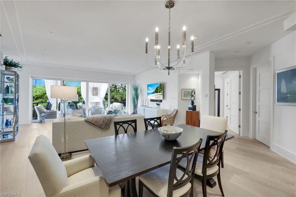 382 12th Ave S, Unit 202, Naples, FL 34102 Photo