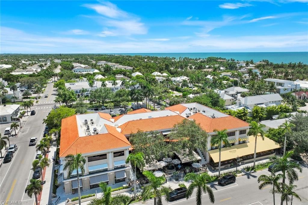 382 12th Ave S, Unit 202, Naples, FL 34102 Photo