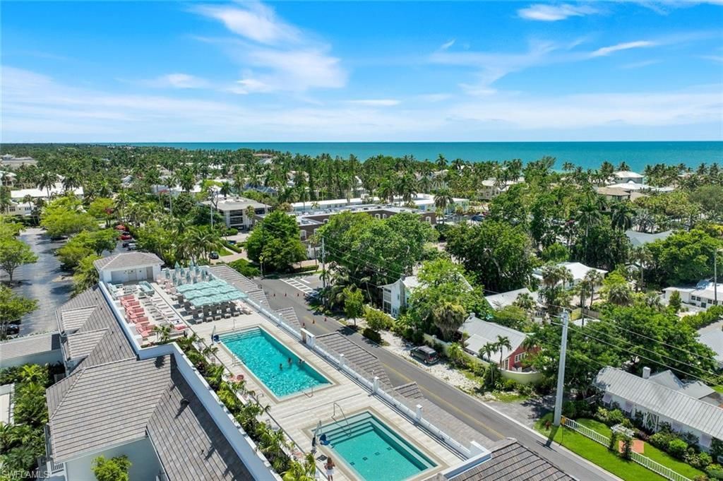 382 12th Ave S, Unit 202, Naples, FL 34102 Photo