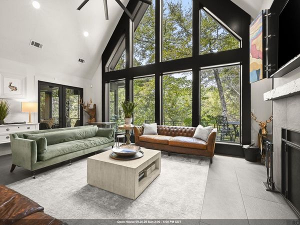 19711 Deer Park Ave, Baton Rouge, LA 70817