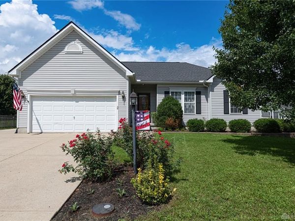 1376 Bareback Trail, Beavercreek Township, OH 45434