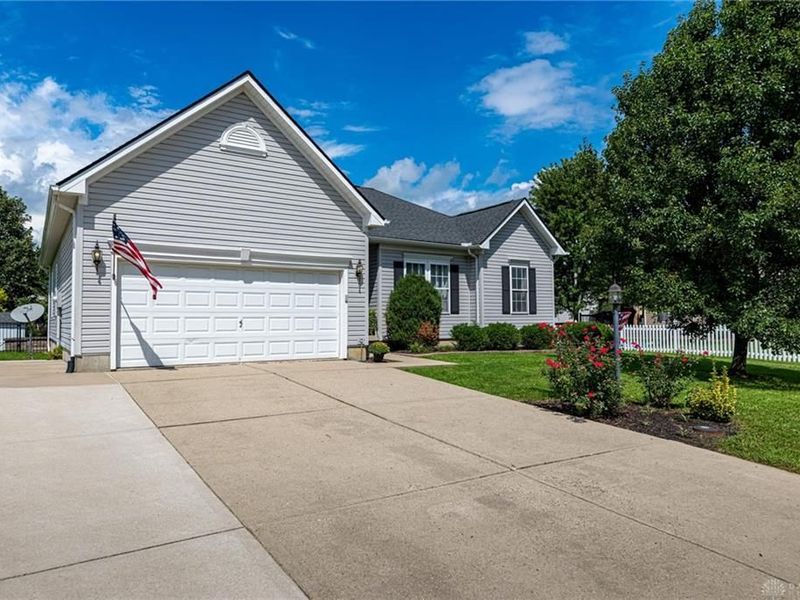 1376 Bareback Trail, Beavercreek Township, OH 45434 Photo 2
