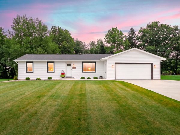 3537 Thornhill Avenue, Kalamazoo, MI 49004