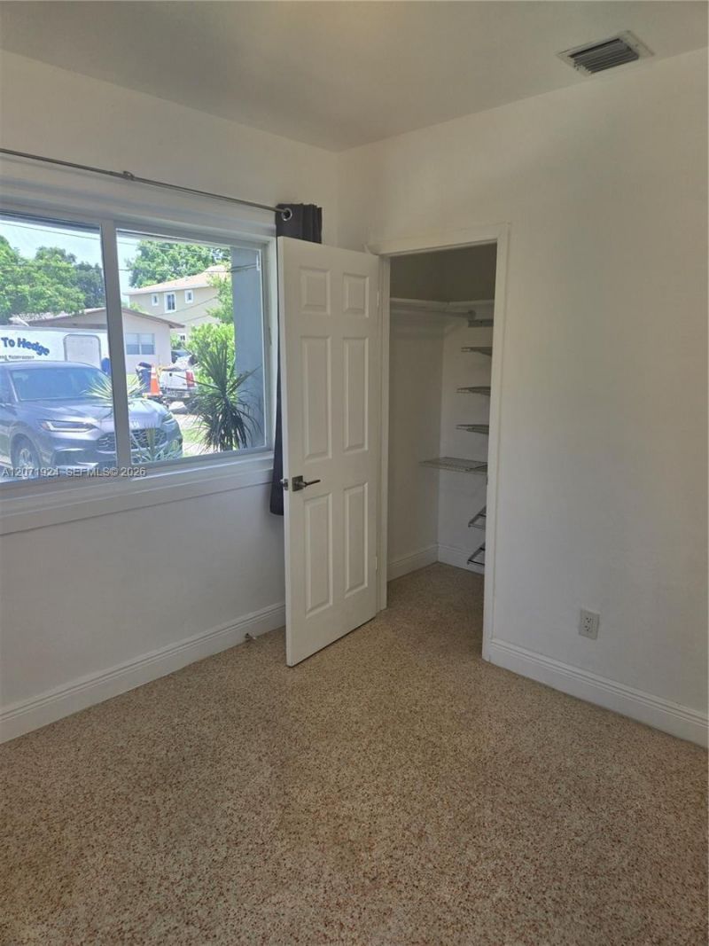 1170 NE 111th St , Unit 1170, Miami, FL 33161 Photo