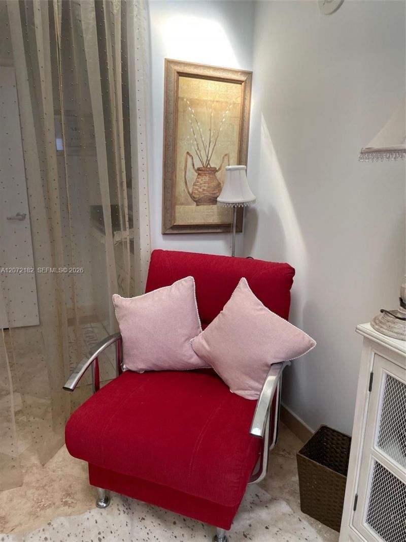 6365 Collins Ave, Unit CAB18, Miami Beach, FL 33141 Photo