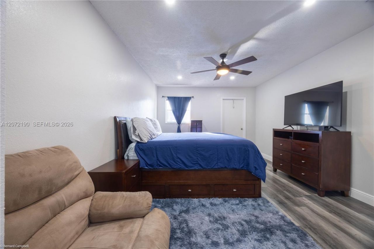 8002 Lagos De Campo Blvd, Unit B-303, Tamarac, FL 33321 Photo