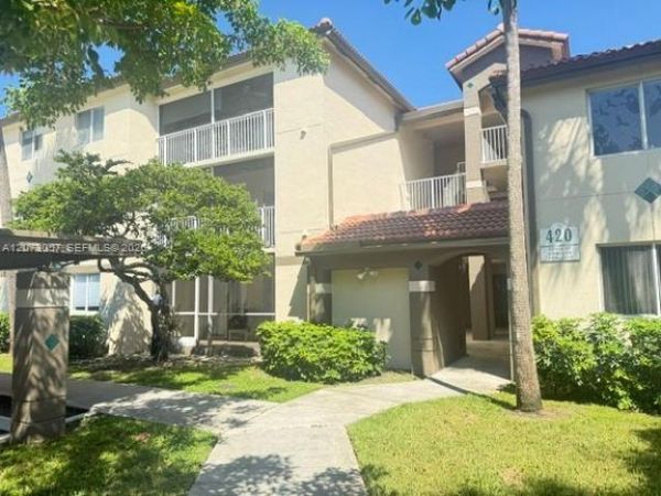 420 S Park Rd , Unit 309, Hollywood, FL 33021