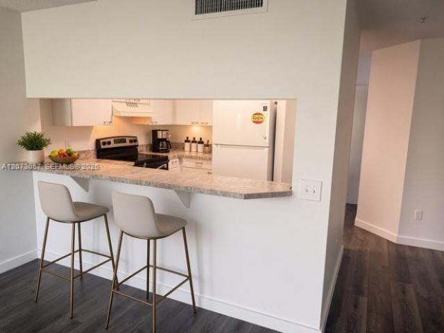 420 S Park Rd , Unit 309, Hollywood, FL 33021 Photo