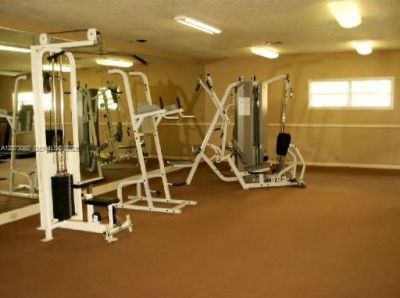 18304 NW 68th Ave , Unit N, Hialeah, FL 33015 Photo