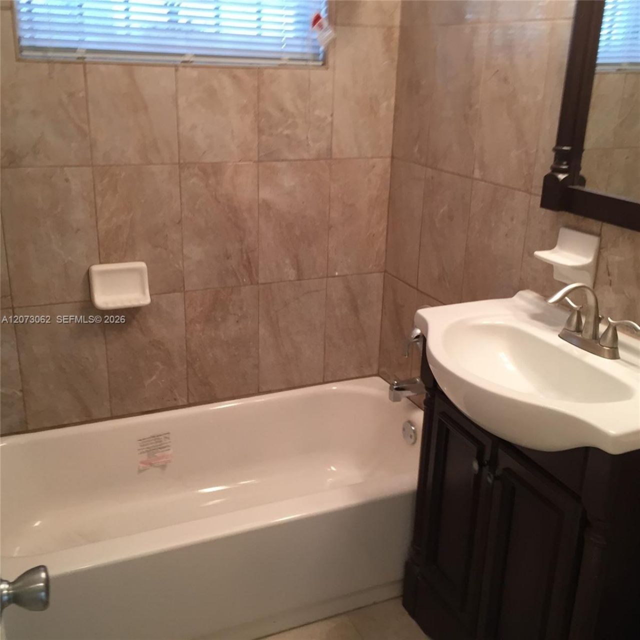 1000 NW 39th St , Miami, FL 33127 Photo