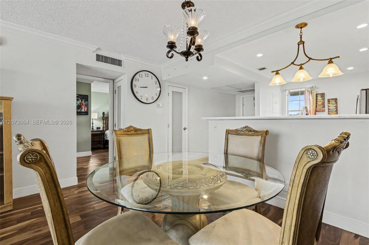 3090 N Course Dr , Unit 709, Pompano Beach, FL 33069 Photo