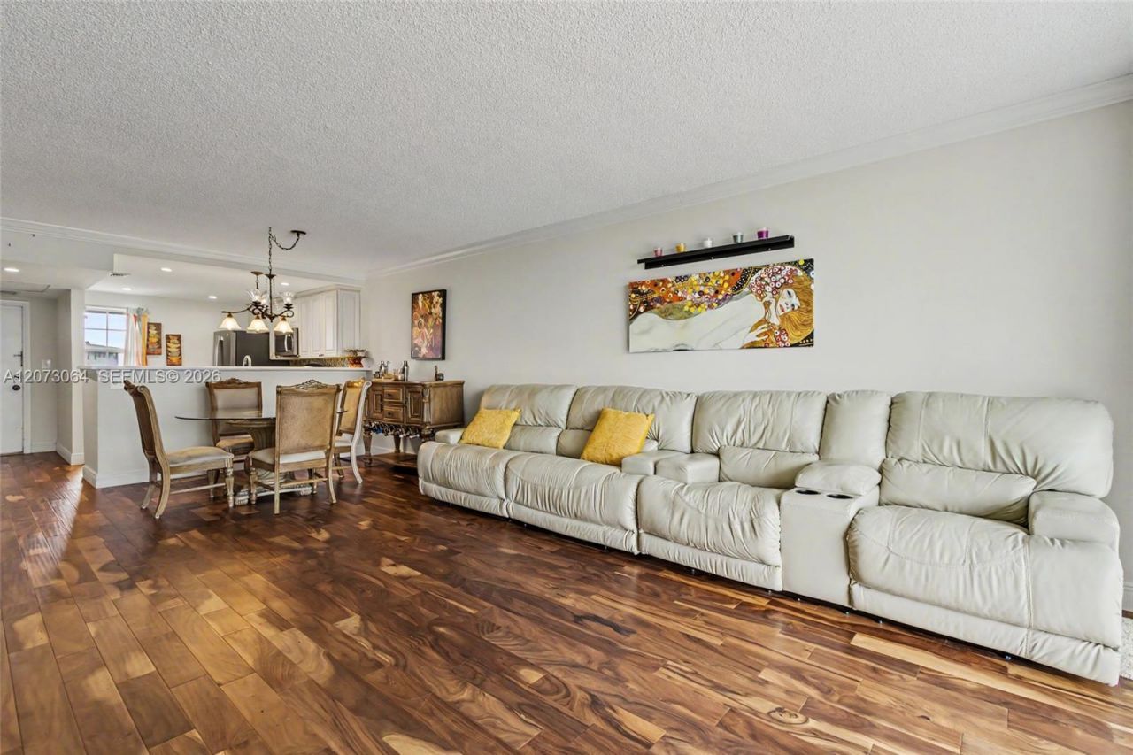 3090 N Course Dr , Unit 709, Pompano Beach, FL 33069 Photo