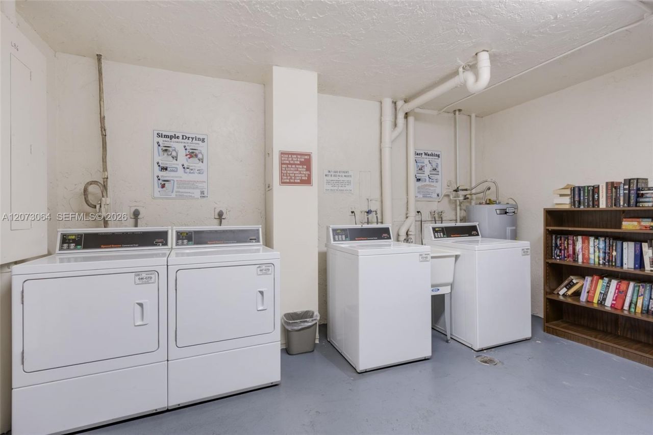 3090 N Course Dr , Unit 709, Pompano Beach, FL 33069 Photo