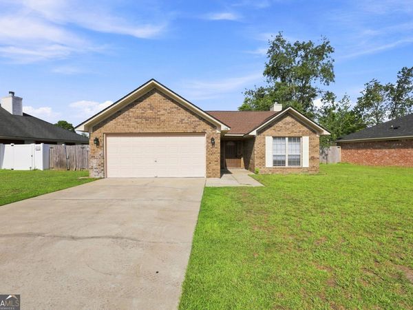 176 Wayfair Lane, Hinesville, GA 31313