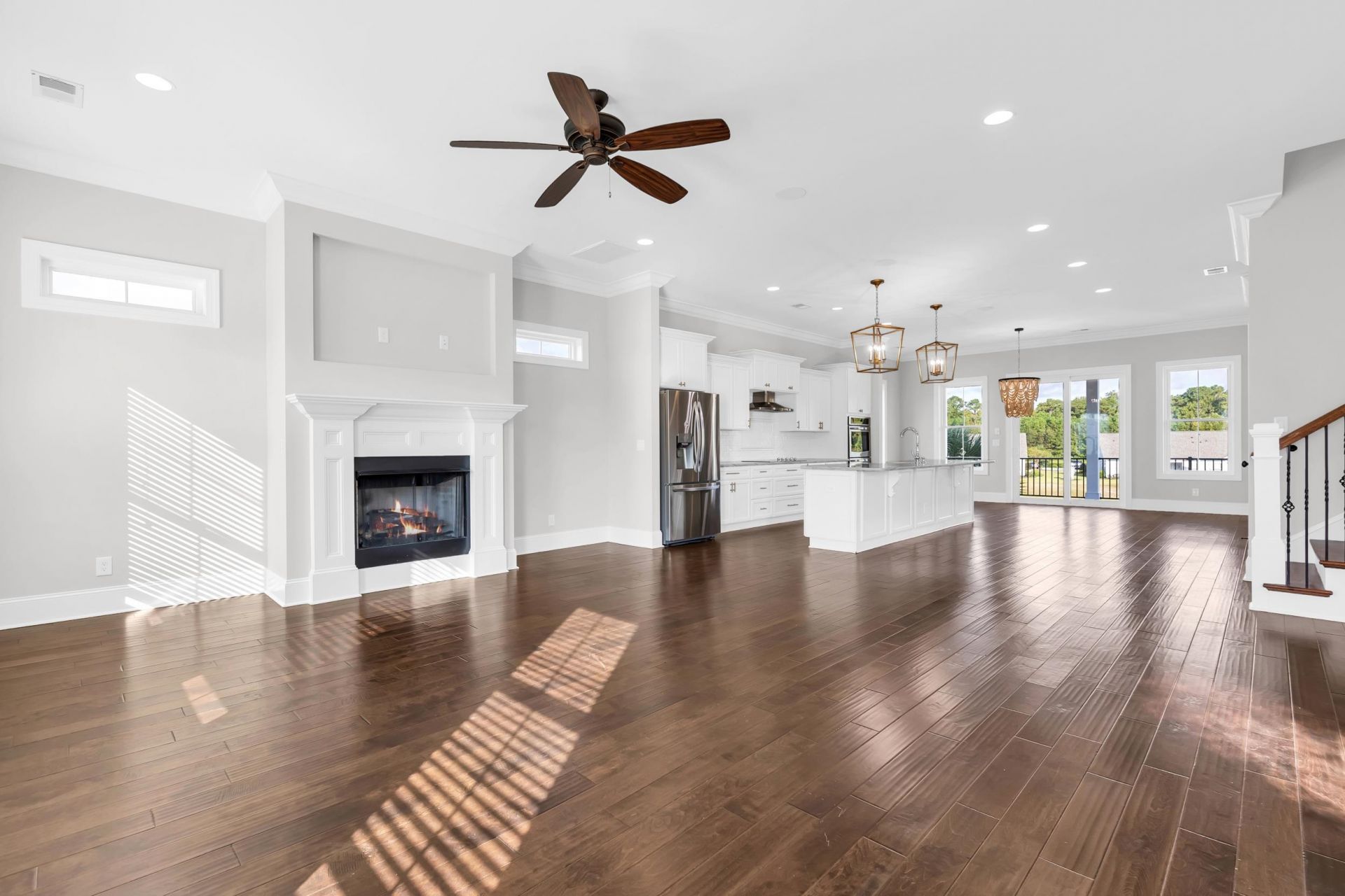 438 Saint Julian Ln. Photo 8