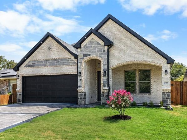 406 SW 16th Street, Grand Prairie, TX 75050