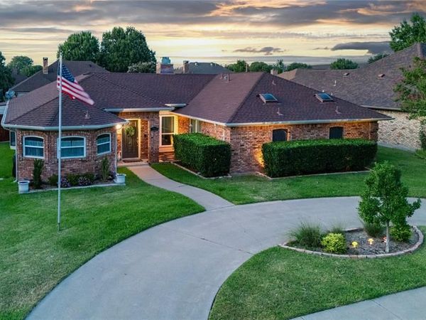 703 Willow Brook Drive, Allen, TX 75002