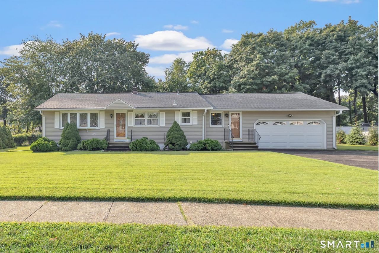 410 West Rutland, Milford, CT 06461 Main Photo