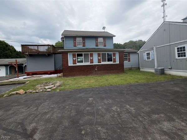6771 Warren Sharon Road , Brookfield, OH 44403