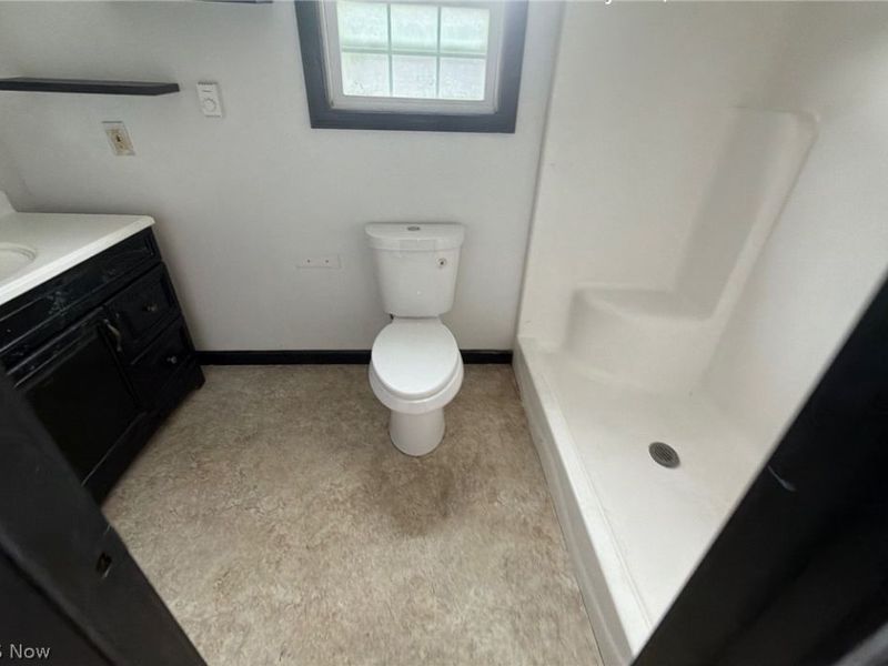 6771 Warren Sharon Road, Brookfield, OH 44403 Photo 10