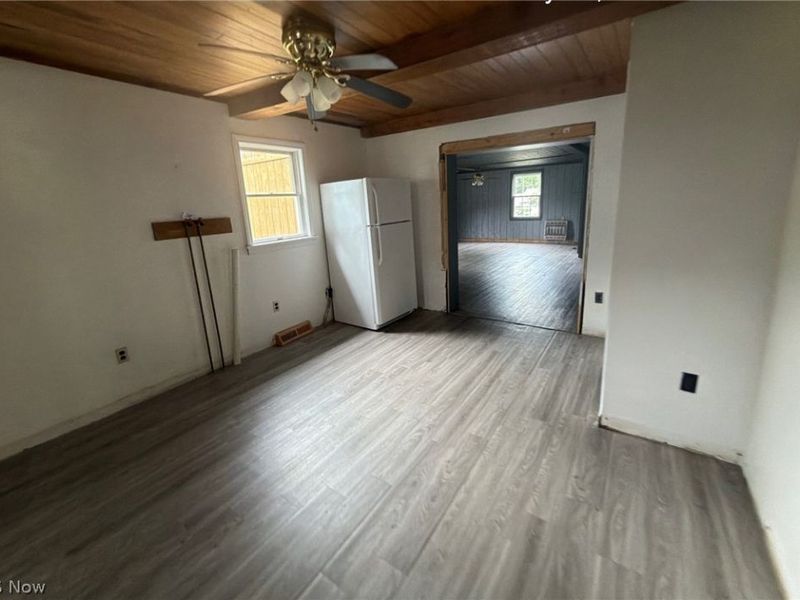 6771 Warren Sharon Road, Brookfield, OH 44403 Photo 11