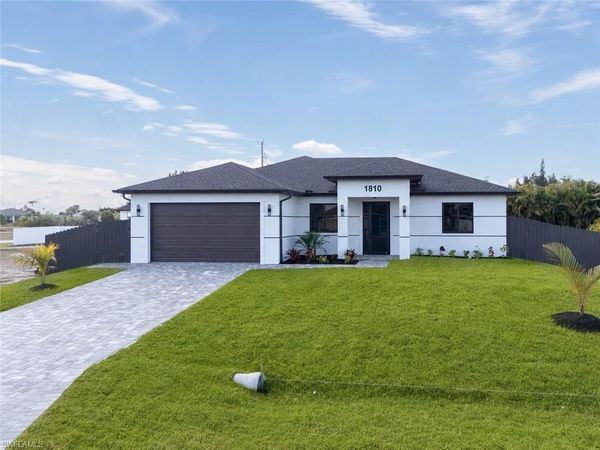 1810 NE 6th PL , CAPE CORAL, FL 33909