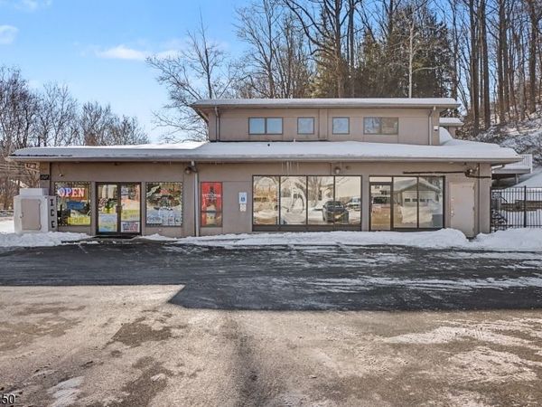 2127 State Route 31, Glen Gardner, NJ 08826