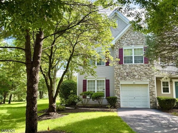 61 Dorchester Dr, Bernards, NJ 07920