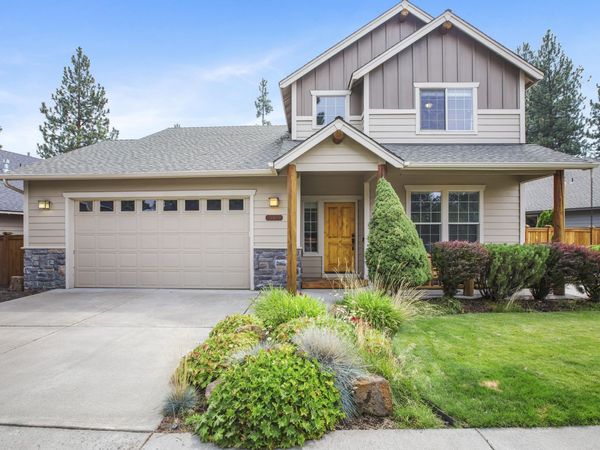 60814 Sawtooth Mountain Lane, Bend, OR 97702