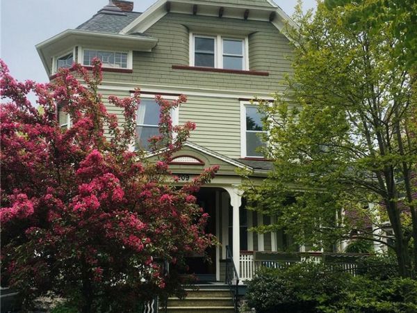 209 Linden Street , Rochester, NY 14620