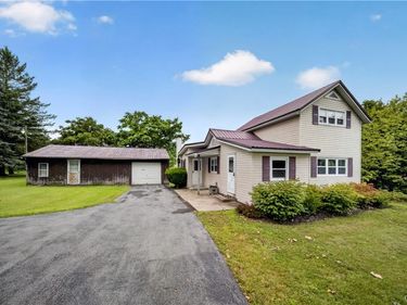 1697 State Route 104a, Sterling, NY 13156