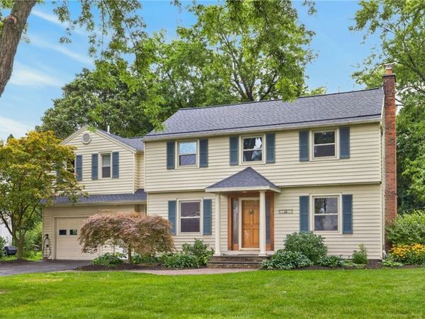 40 Evandale Road, Rochester, NY 14618
