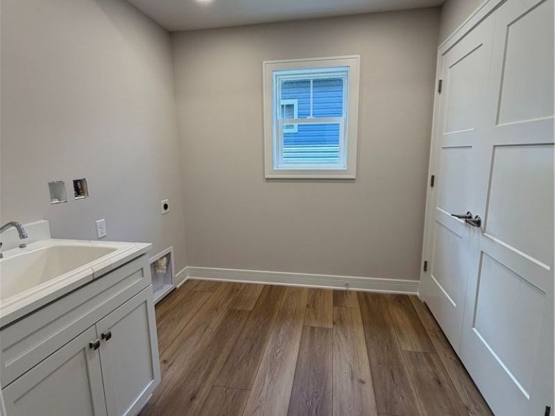7885 Fox Hunter Lane , Concord Township, OH 44077 Photo 5
