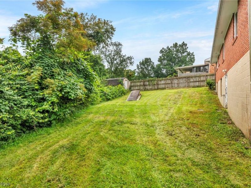 156 Greenwich Avenue , Steubenville, OH 43952 Photo 24
