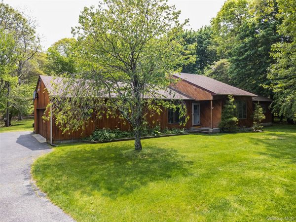 67 Belleview Avenue , Center Moriches, NY 11934