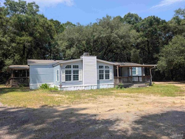 4373 Avalon Blvd, Milton, FL 32583