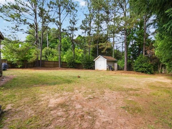 820 Clifton Ridge , Mcdonough, GA 30253
