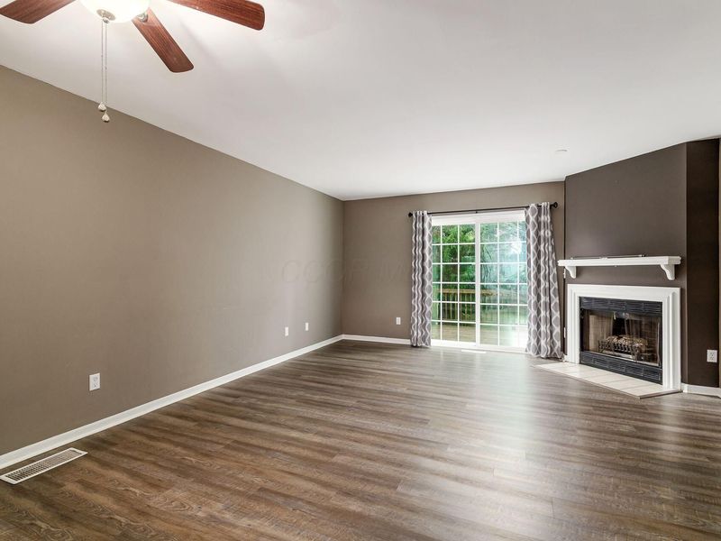7279 Kirkdale Drive , Unit 27E, Blacklick, OH 43004 Photo 13