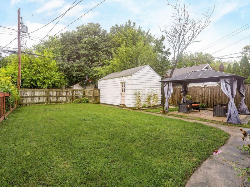 895 Chelsea Avenue , Columbus, OH 43209 Photo 4