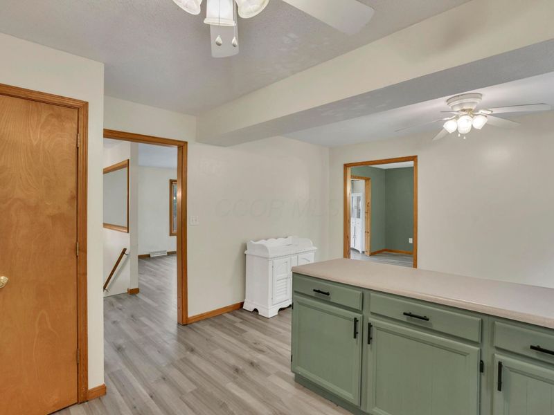 885 Hickory Road , Heath, OH 43056 Photo 16