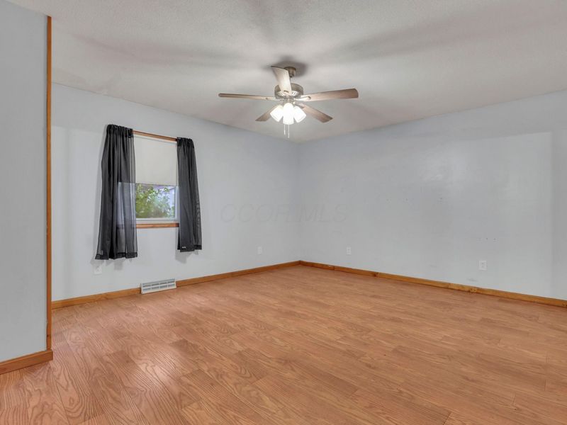 885 Hickory Road , Heath, OH 43056 Photo 22