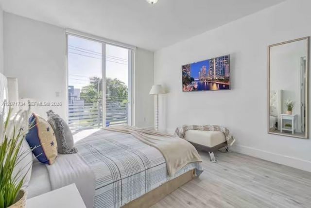 3575 SW 23rd St, Unit 3575, Miami, FL 33145 Photo