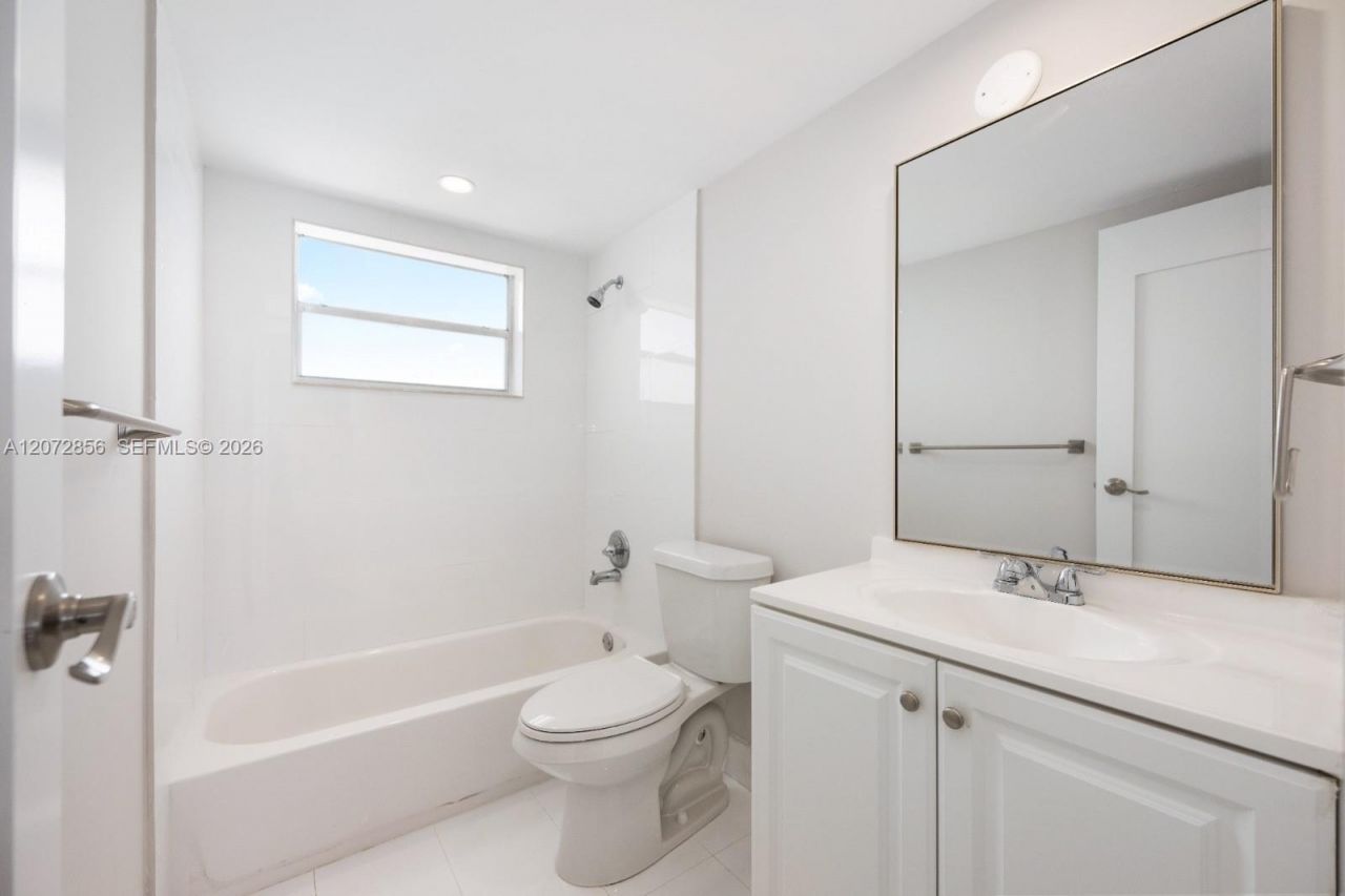14165 SW 87th St , Unit D-505, Miami, FL 33183 Photo