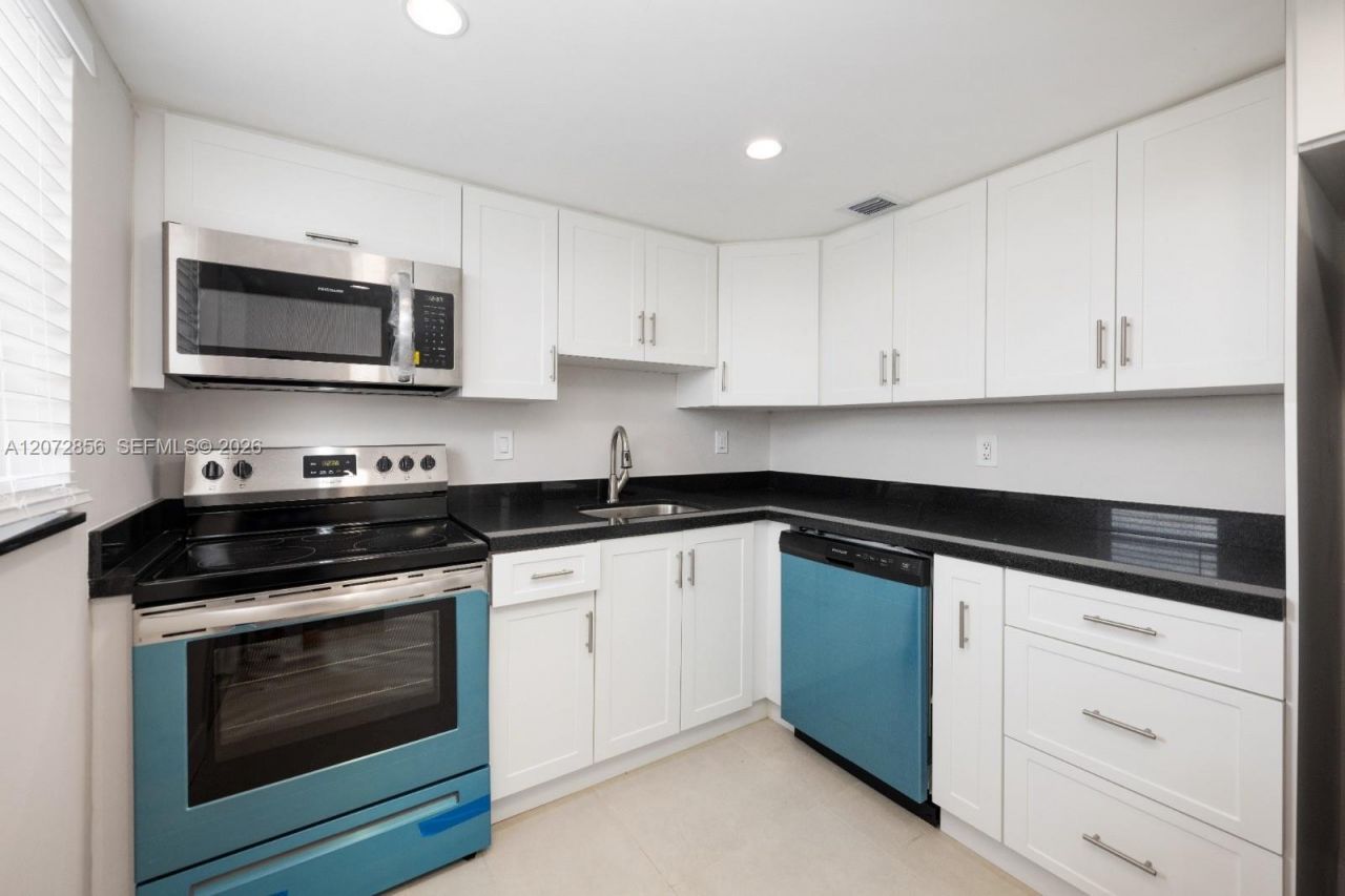 14165 SW 87th St , Unit D-505, Miami, FL 33183 Photo