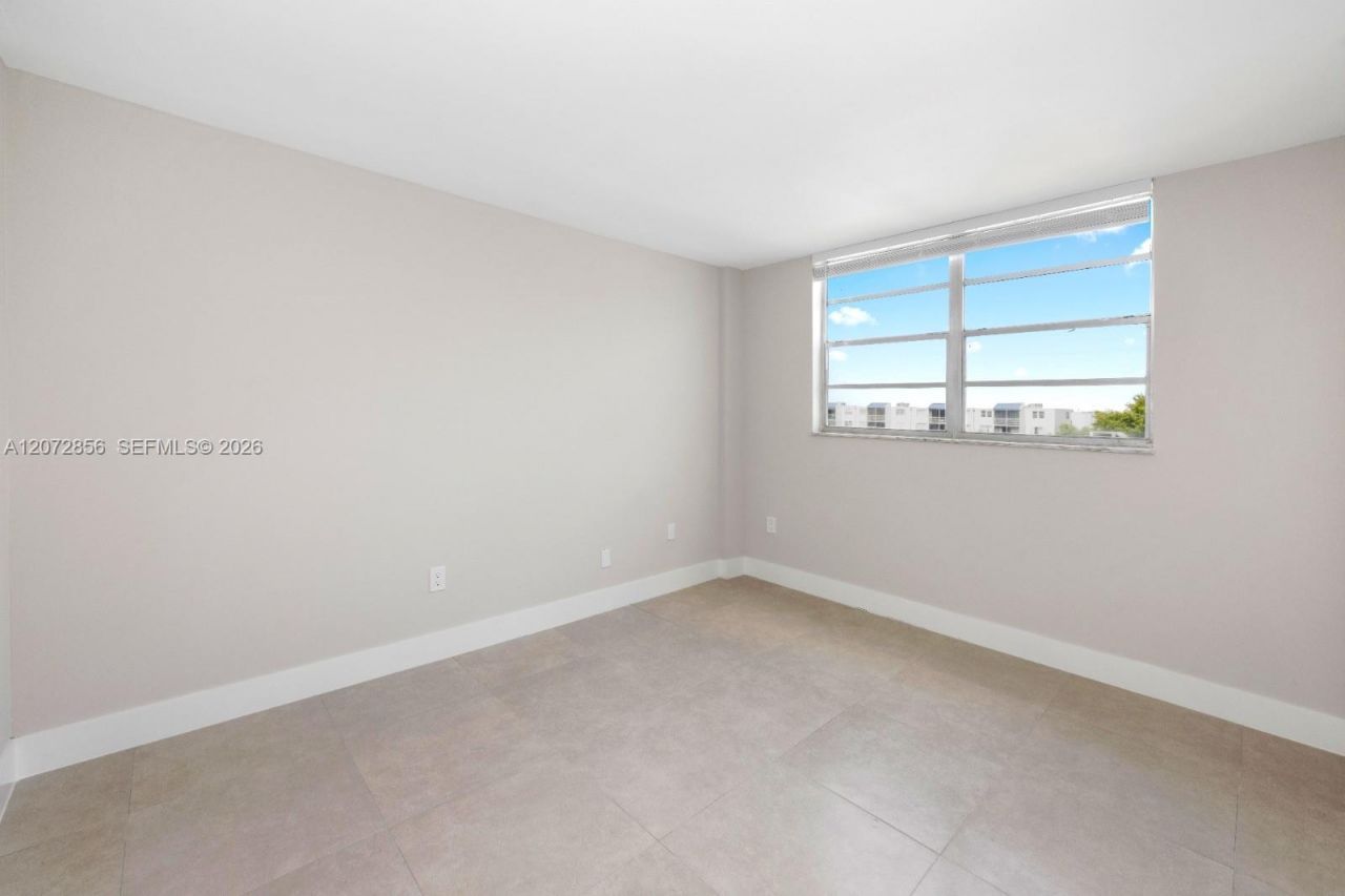 14165 SW 87th St , Unit D-505, Miami, FL 33183 Photo