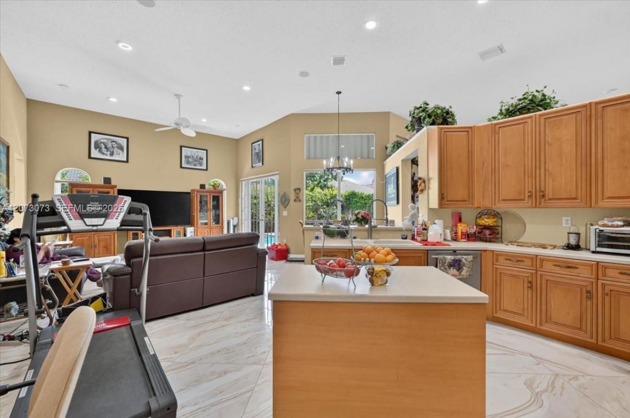 13845 NW 20th St , Pembroke Pines, FL 33028 Photo
