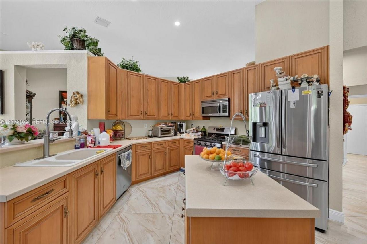 13845 NW 20th St , Pembroke Pines, FL 33028 Photo