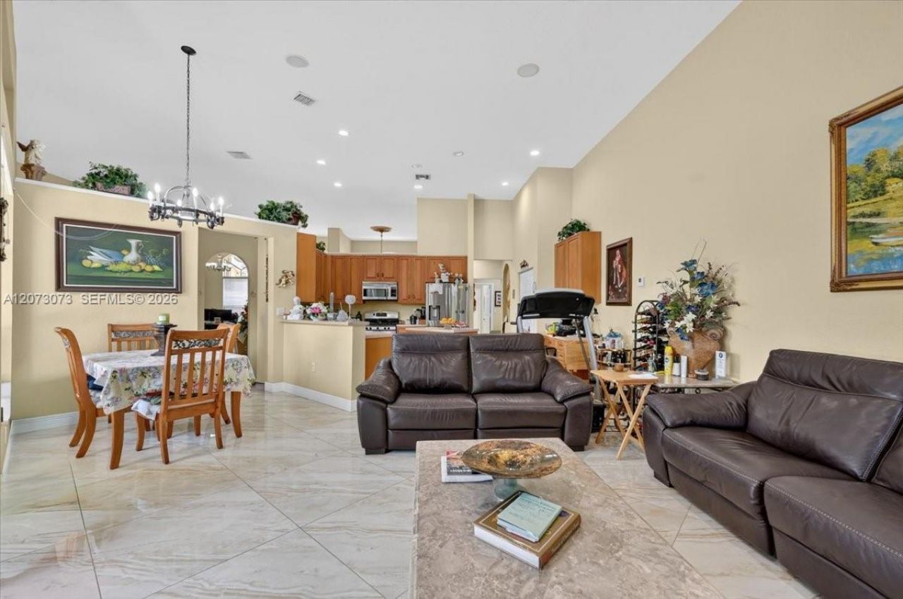 13845 NW 20th St , Pembroke Pines, FL 33028 Photo