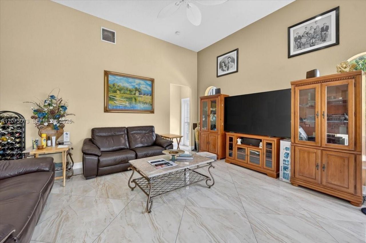 13845 NW 20th St , Pembroke Pines, FL 33028 Photo